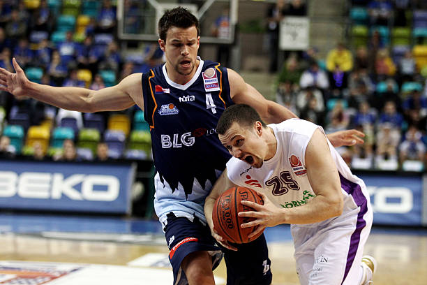 宴的背后 宴的背后