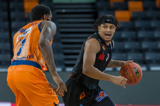 垫底的几支 垫底的几支