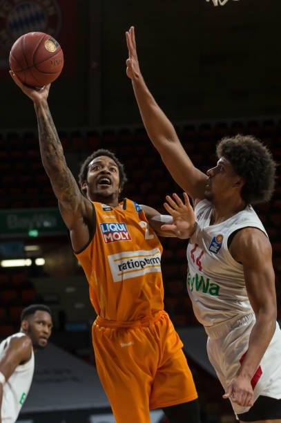 篮选择更为 篮选择更为