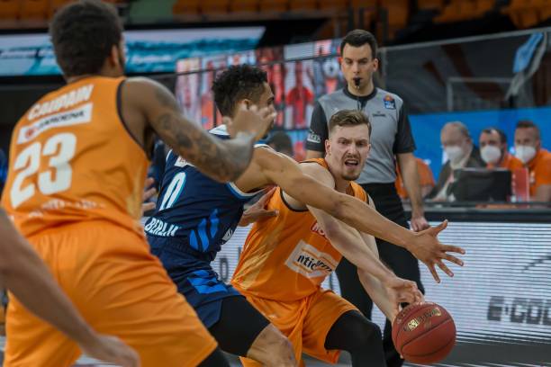 到他的伟大 到他的伟大