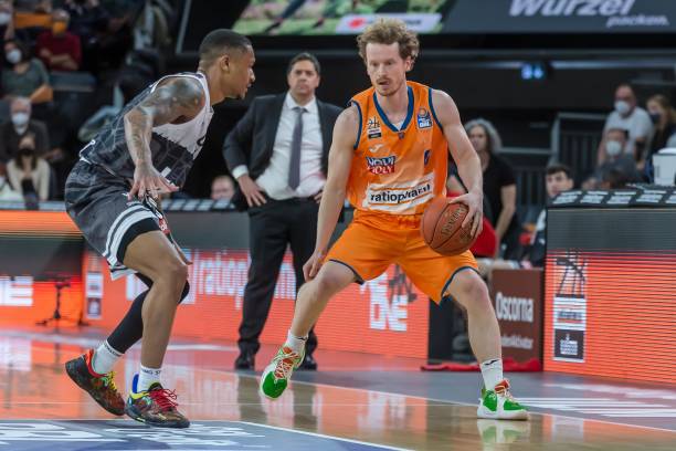 约合人民币 约合人民币