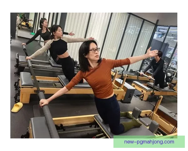 普拉提杯赛:塑造身体,展现风采 普拉提杯赛:塑造身体,展现风采