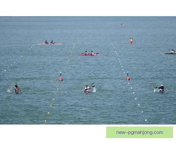 精彩纷呈!皮划艇赛事震撼开幕 精彩纷呈!皮划艇赛事震撼开幕