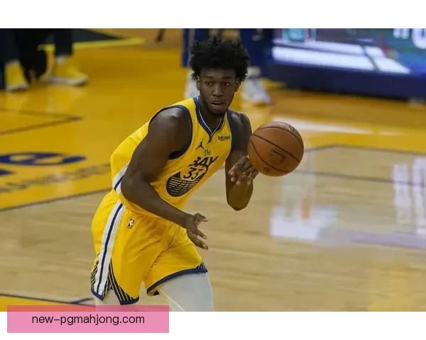 铁人三项赛：征战泳、骑、跑，挑战极限，勇者无畏